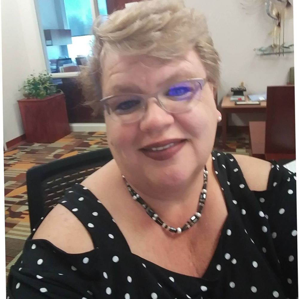 Meet your Posher, Brenda